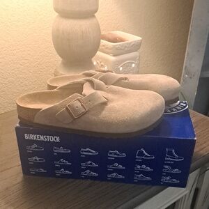 Birkenstock Light Tan Suede Clogs